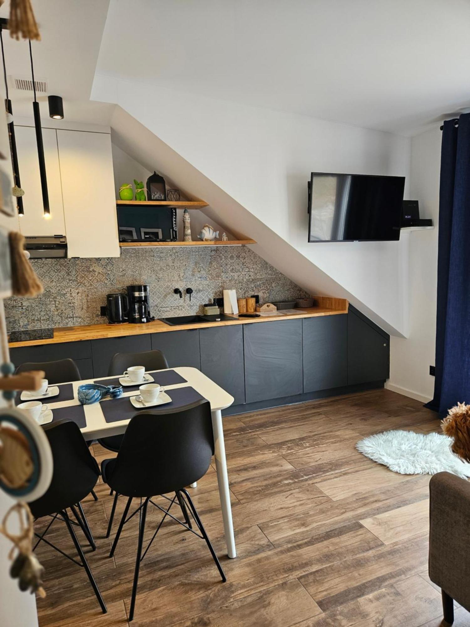 Apartament Grunwaldzka 105 Z Tarasem 5O M Do Plazy Pobierowo Eksteriør billede